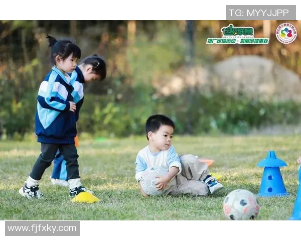 足球明星对儿子的深厚感情与亲子时光的甜蜜瞬间