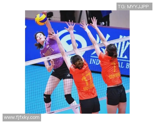 武汉排球队防守策略揭秘:深度解析排球竞技中的防守艺术与技巧 武汉排球队防守策略揭秘:深度解析排球竞技中的防守艺术与技巧